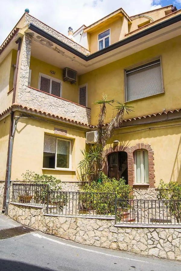 Nonna Peppina Central Apartments Taormina